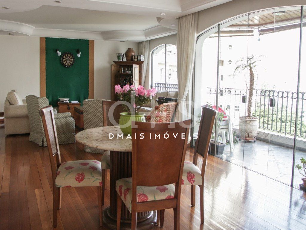 Apartamento à venda no Jardim Paulista Apartamento à venda no Jardim Paulista