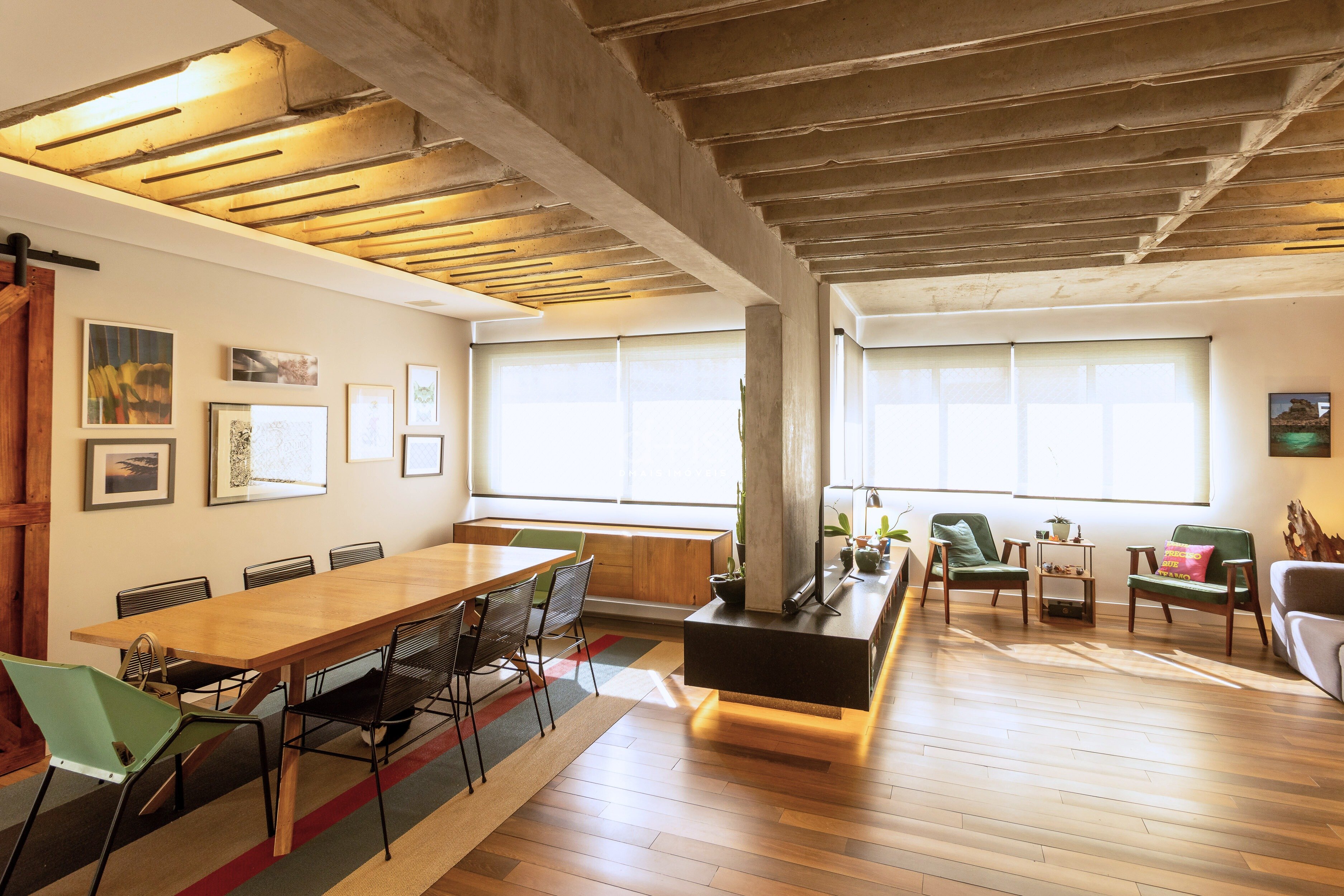 Apartamento reformado de 2 dormitórios com estilo industrial no Jardim Paulista Apartamento reformado de 2 dormitórios com estilo industrial no Jardim Paulista