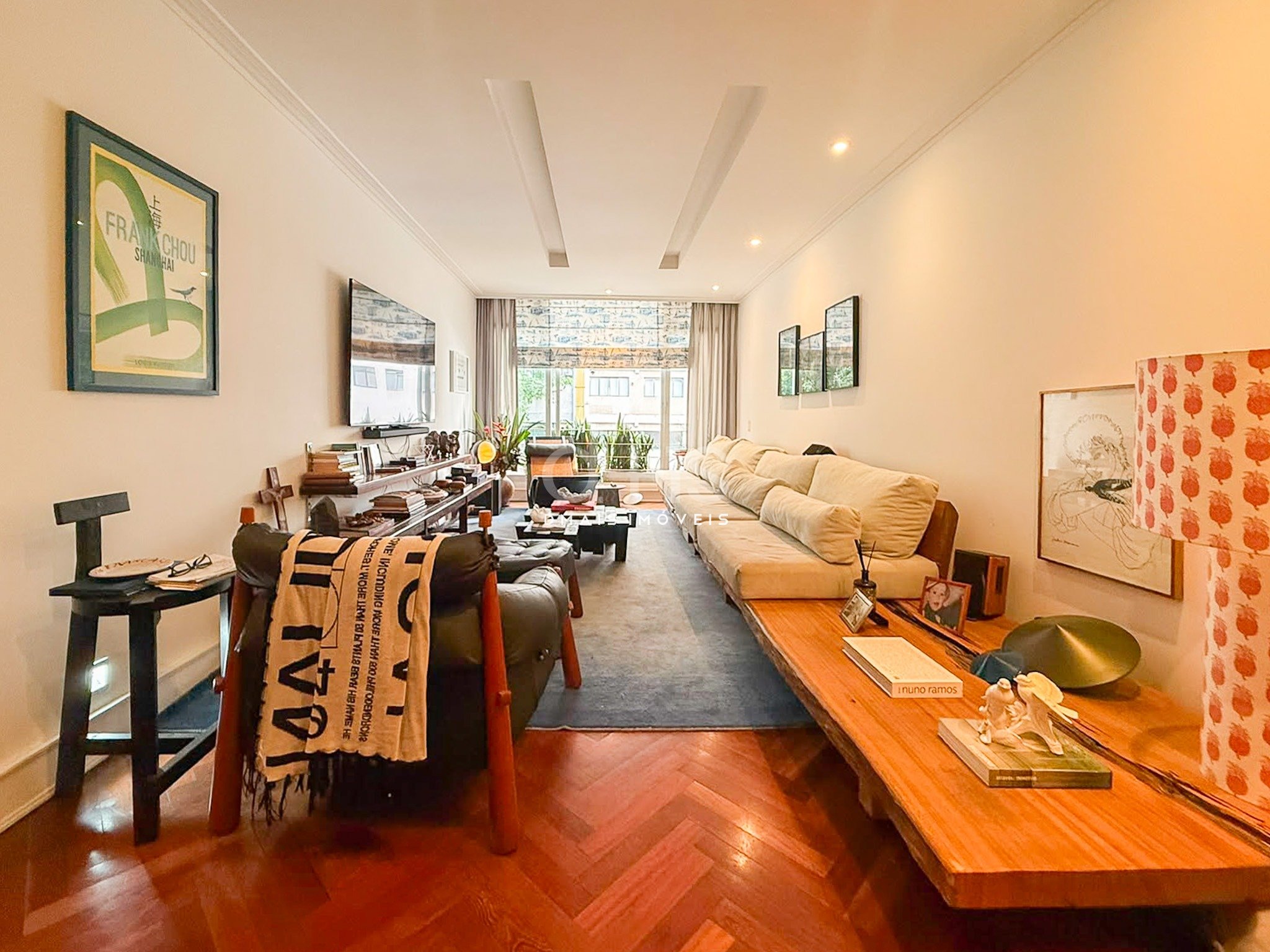 Apartamento Reformado com 2 Su�tes no Jardim Am�rica