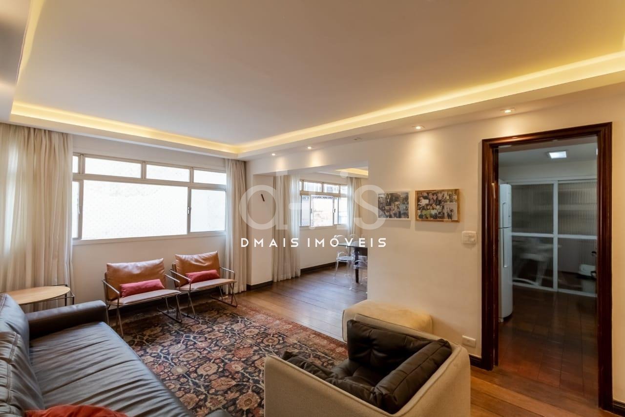 Apartamento de 140m² com 3 Dormitórios e 1 Suíte no Jardins Apartamento de 140m² com 3 Dormitórios e 1 Suíte no Jardins