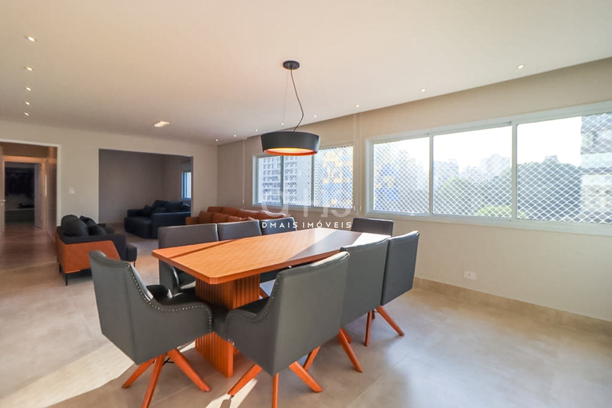 Apartamento 117m� com 3 dormit�rios no Jardins