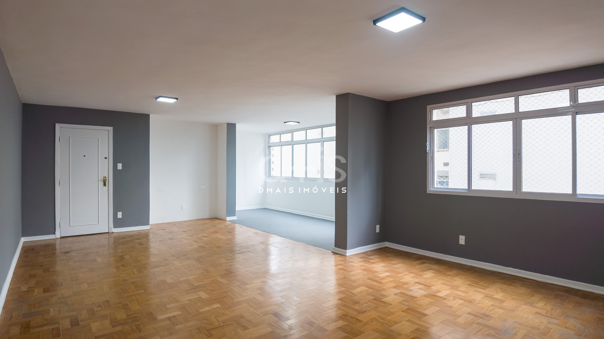Apartamento de 182 m� para atualizar com 3 dormitorios no Jardim Paulista