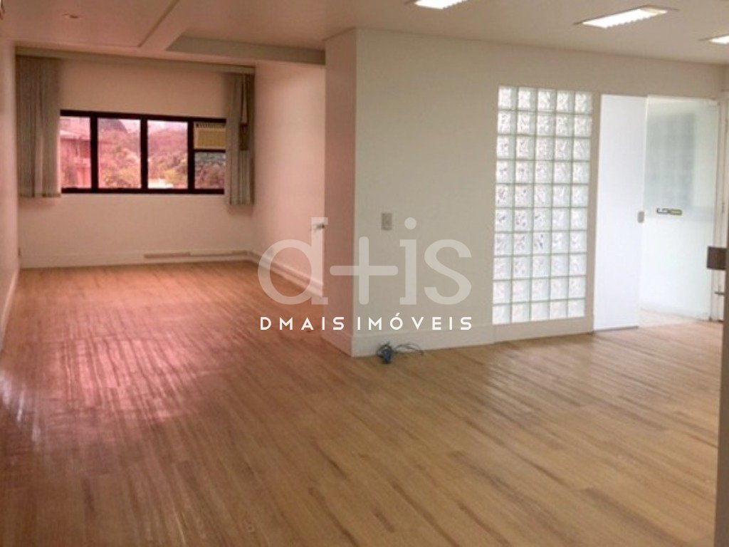Conjunto comercial no Jardim Paulistano Conjunto comercial no Jardim Paulistano