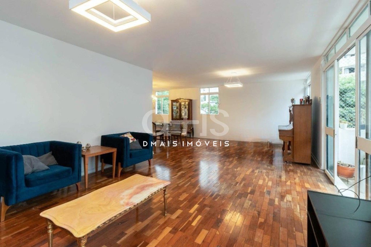 Apartamento de 258m com 4 Dormitrios no Jardim Paulista