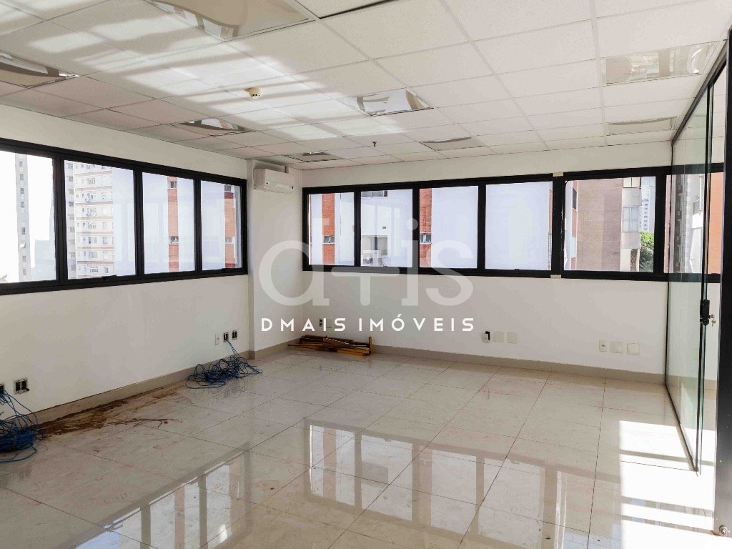 Conjunto Comercial no Jardim América Conjunto Comercial no Jardim América