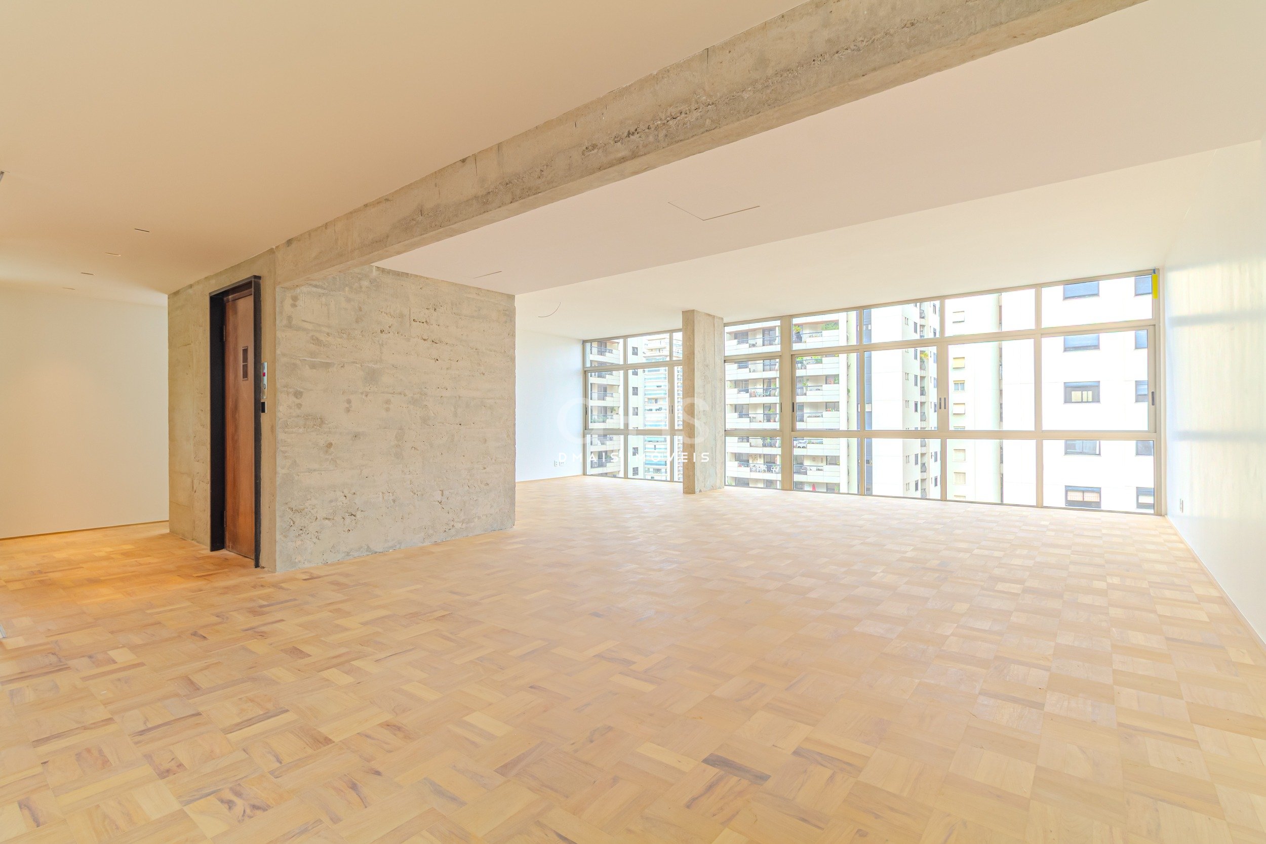 Apartamento com 3 suítes, todo reformado por arquiteto renomado no Jardim América Apartamento com 3 suítes, todo reformado por arquiteto renomado no Jardim América