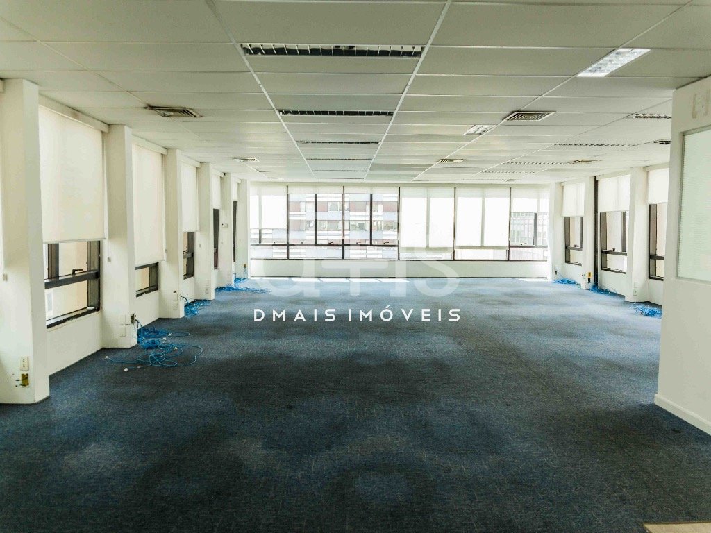 Conjunto comercial no Jardim Paulista Conjunto comercial no Jardim Paulista