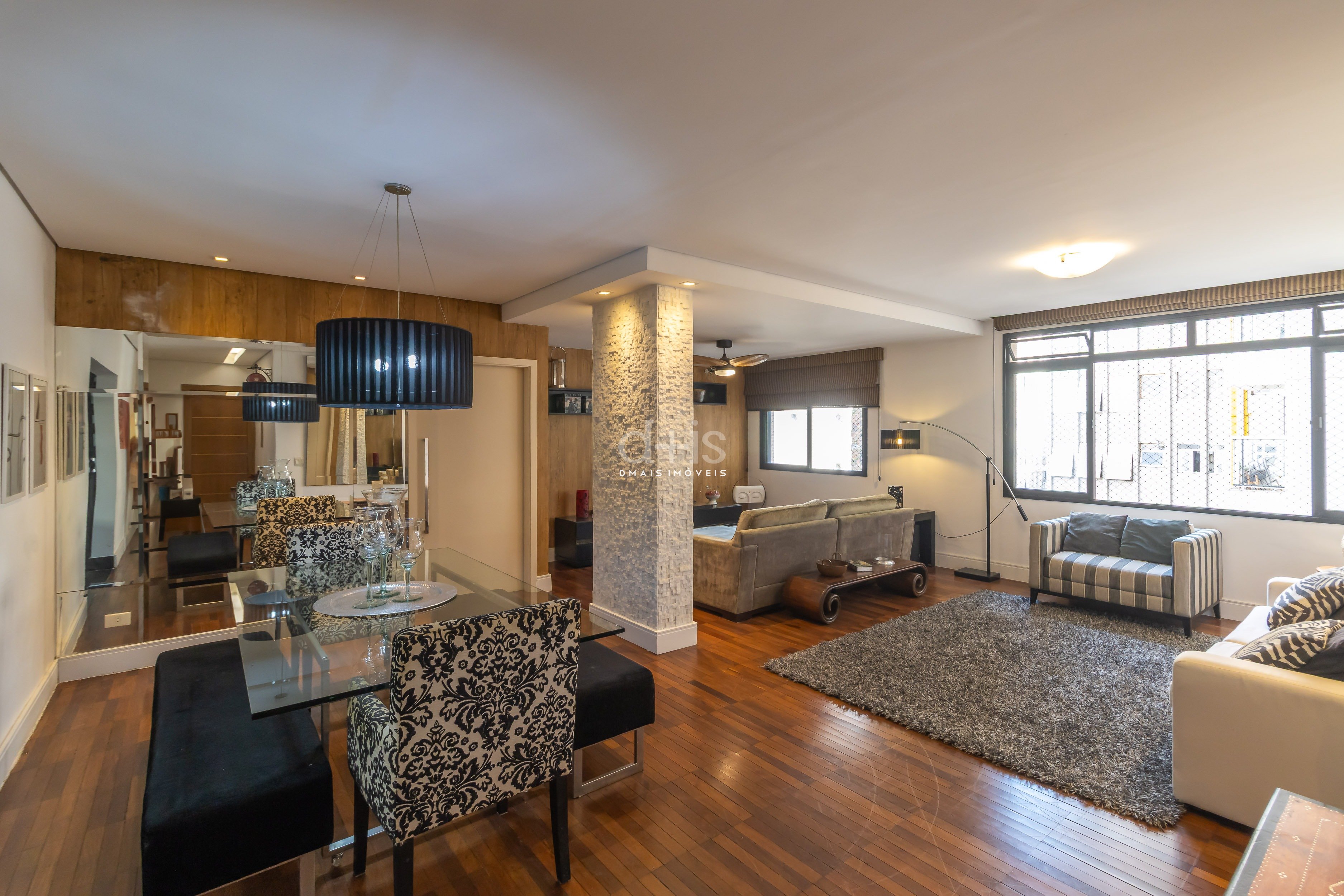 Apartamento com 2 suítes e 2 vagas no Jardim Paulista Apartamento com 2 suítes e 2 vagas no Jardim Paulista