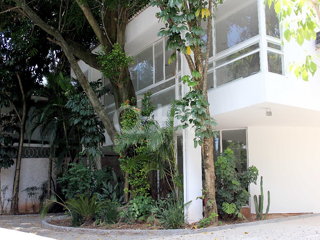 Casa comercial no Jardim Paulistano Casa comercial no Jardim Paulistano
