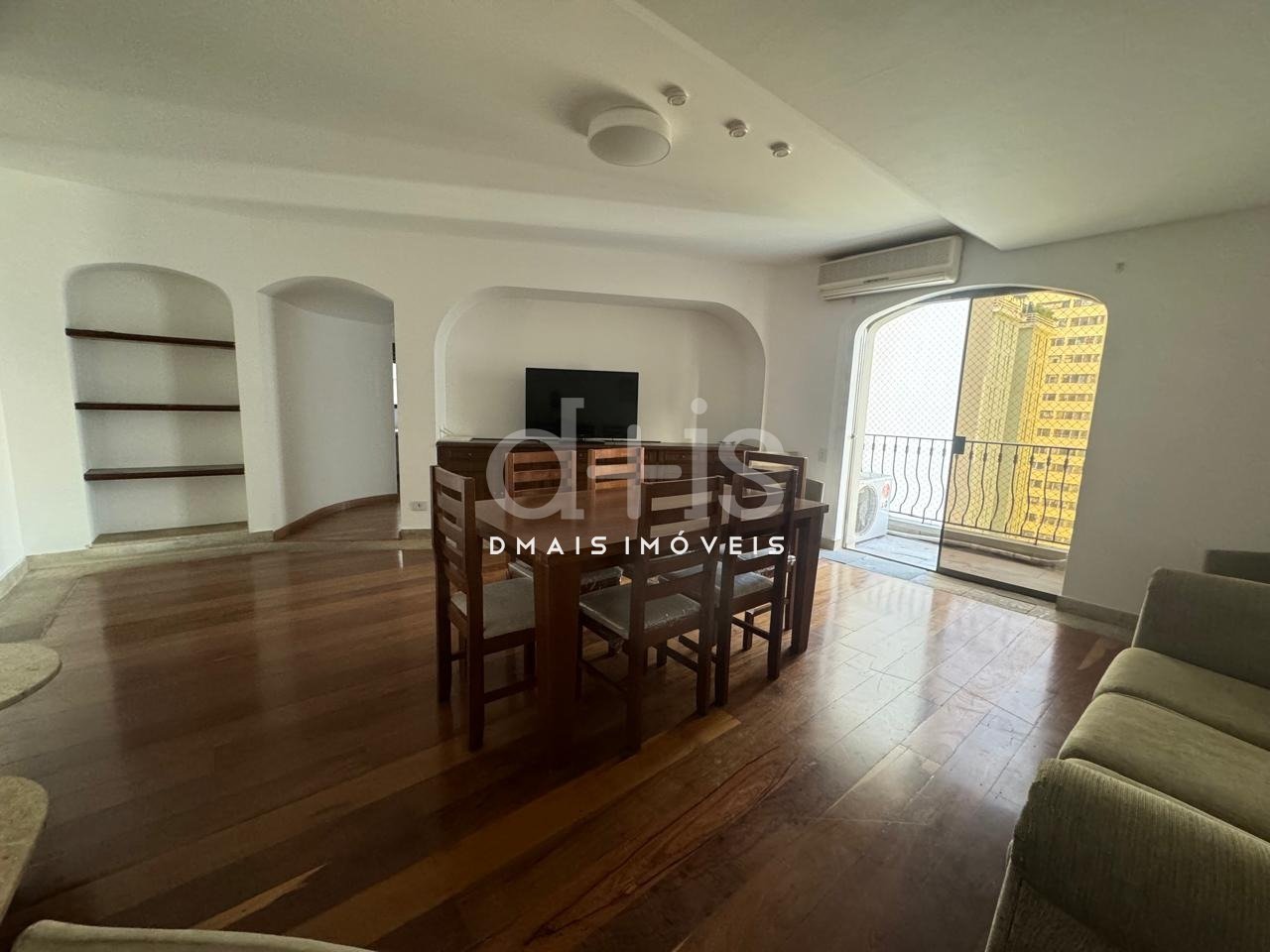 Apartamento lindenberg  com servios no Jardim Paulista